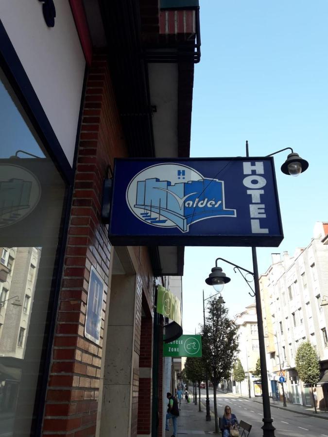 Hotel Valdes Χιχόν Εξωτερικό φωτογραφία